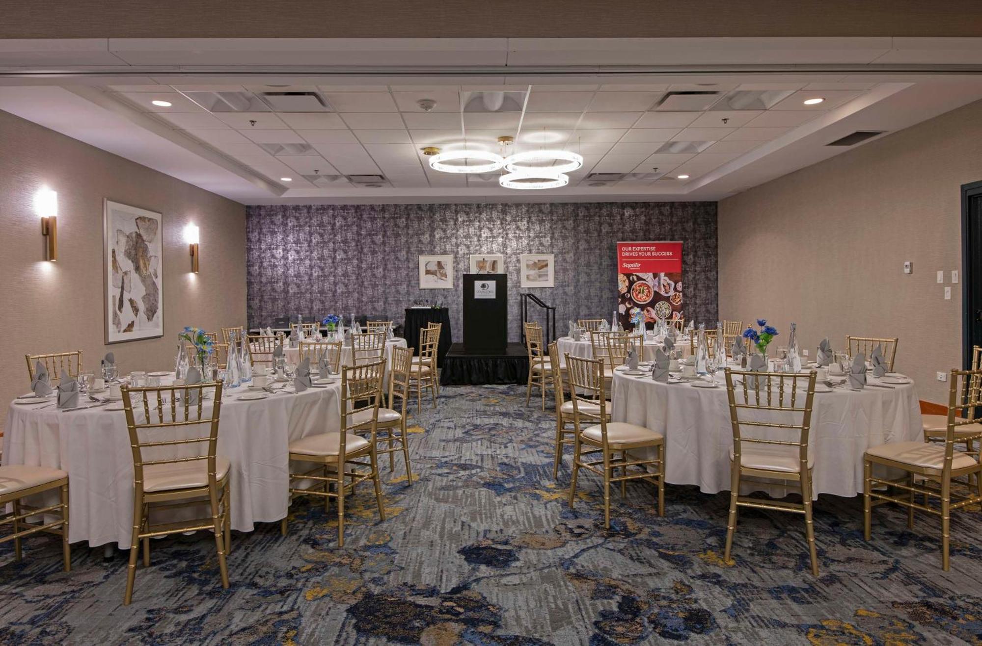 Doubletree By Hilton West 4*