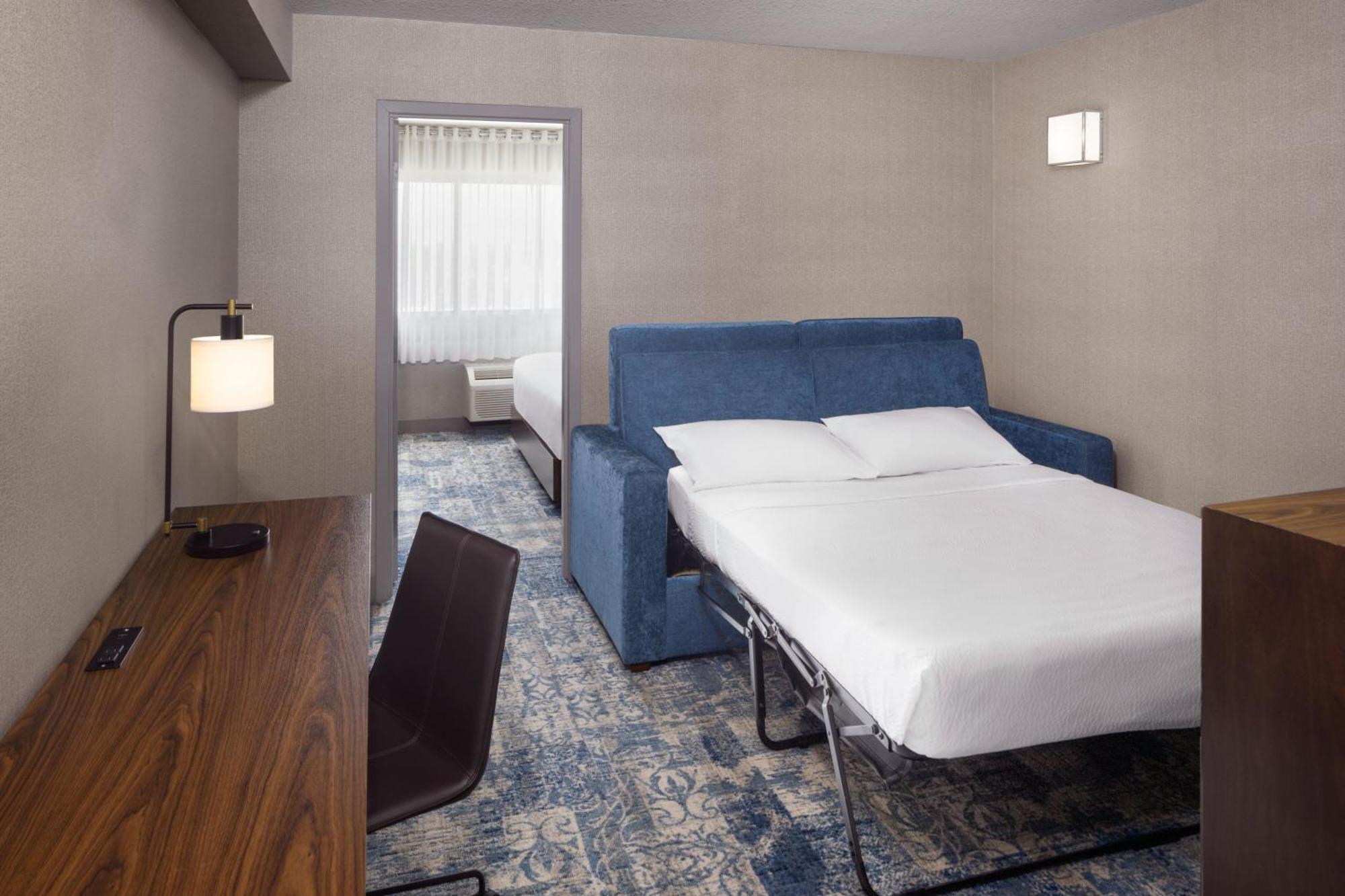 Four Points By Sheraton South Edmonton