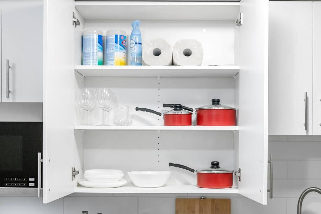 Modern Unit - Close To Dt Apartment *