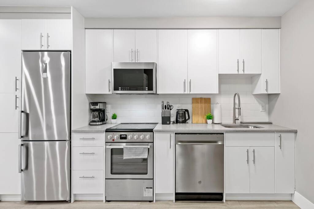 Modern Unit - Close To Dt Apartment Edmonton