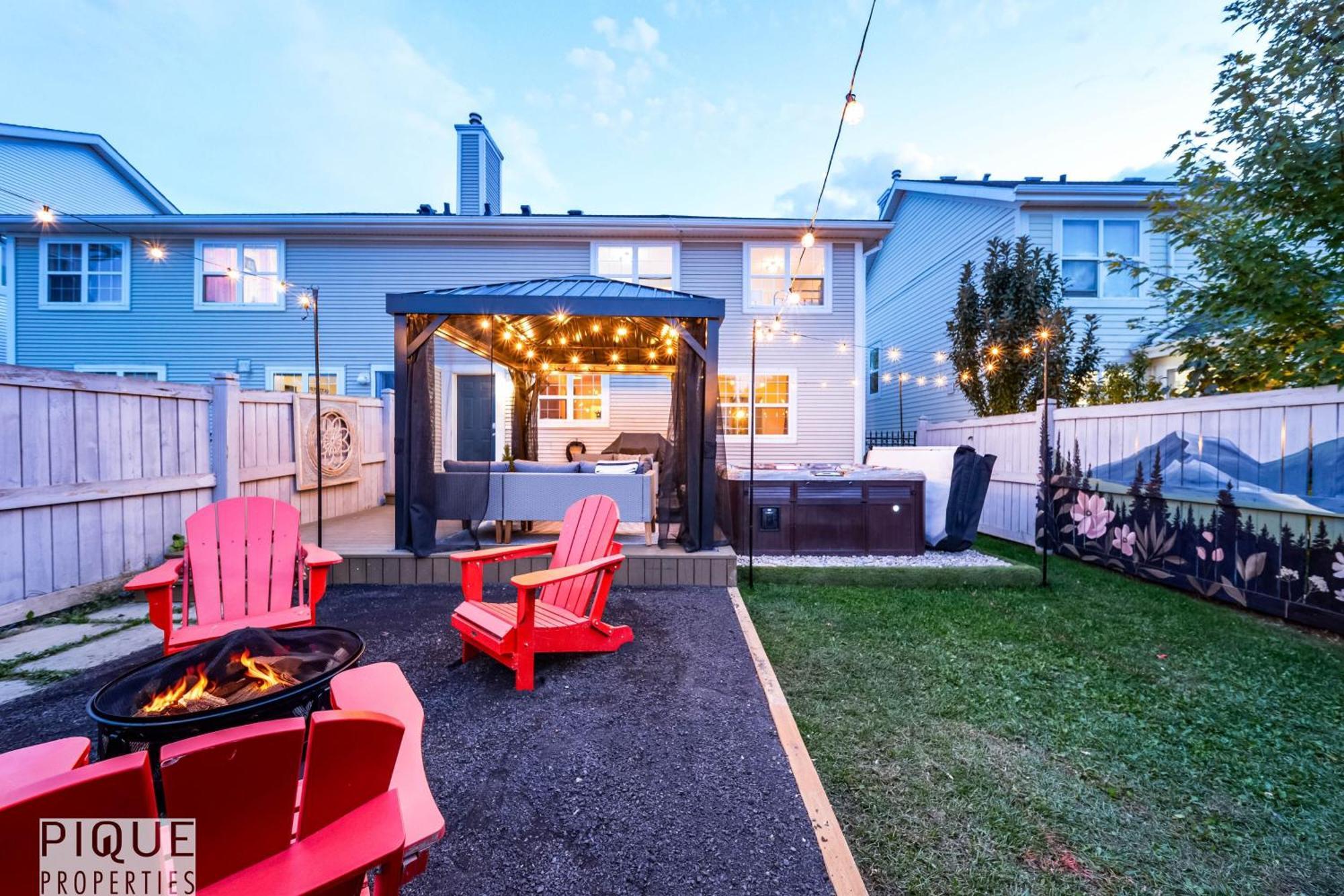 5 Bedroom Nordic Home, Pet Friendly, Garage, Wifi, Foosball! Holiday home *