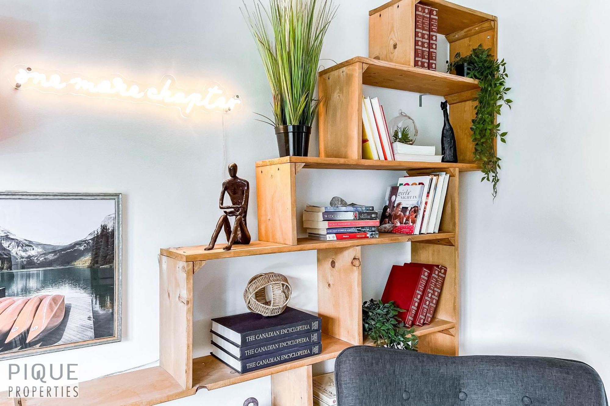 5 Bedroom Nordic Home, Pet Friendly, Garage, Wifi, Foosball! *