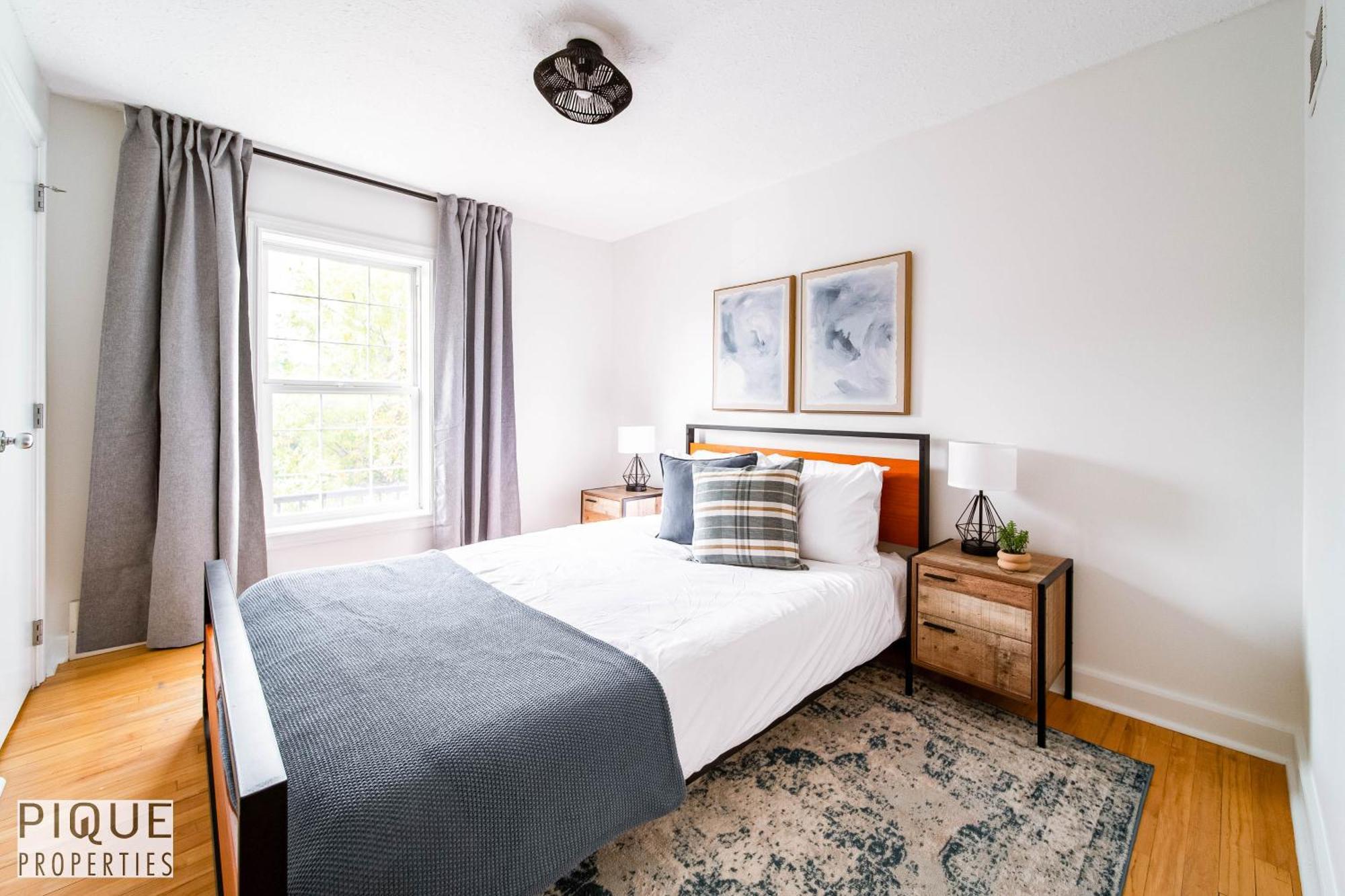 5 Bedroom Nordic Home, Pet Friendly, Garage, Wifi, Foosball! Holiday home