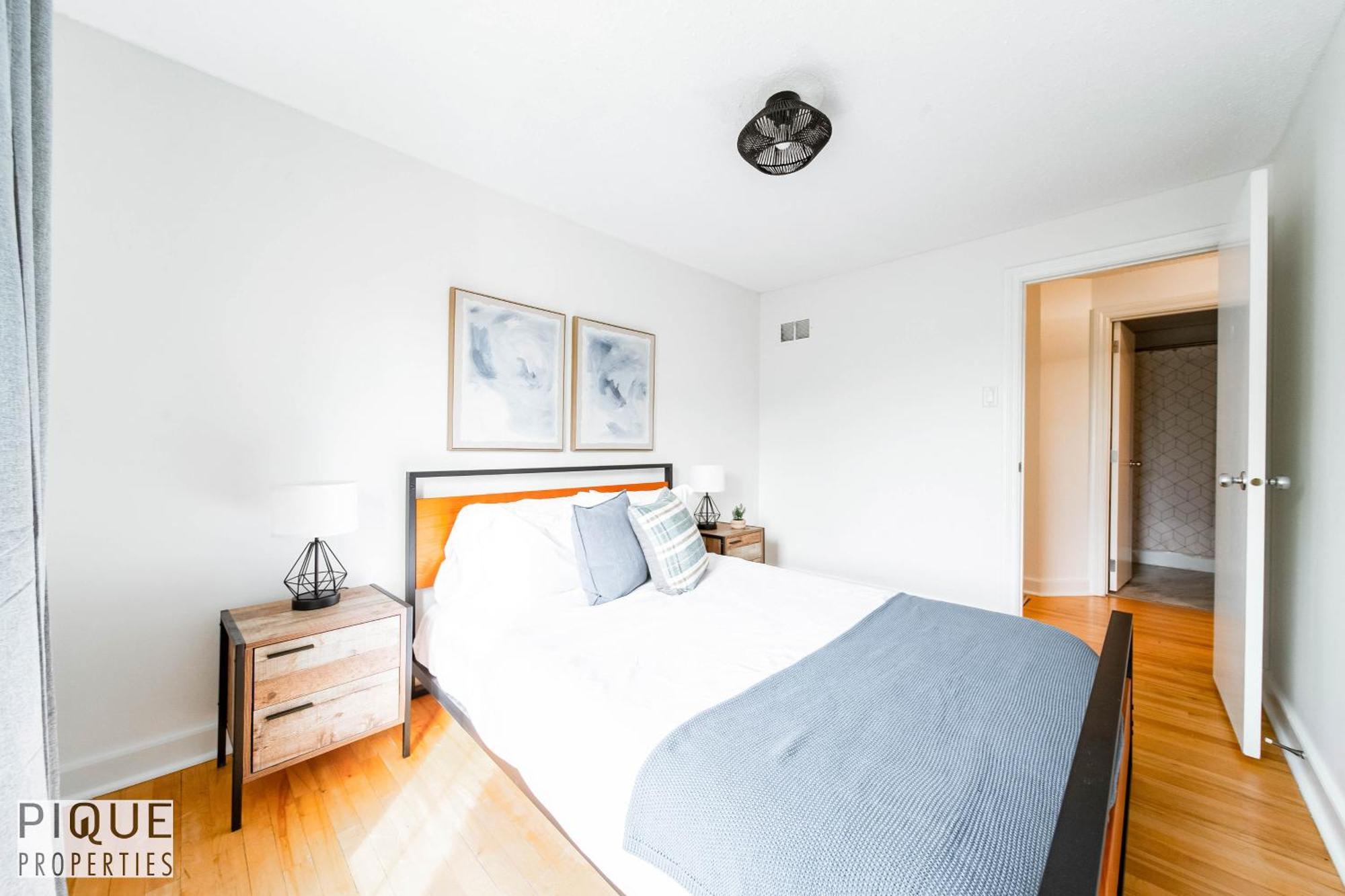 5 Bedroom Nordic Home, Pet Friendly, Garage, Wifi, Foosball! Holiday home