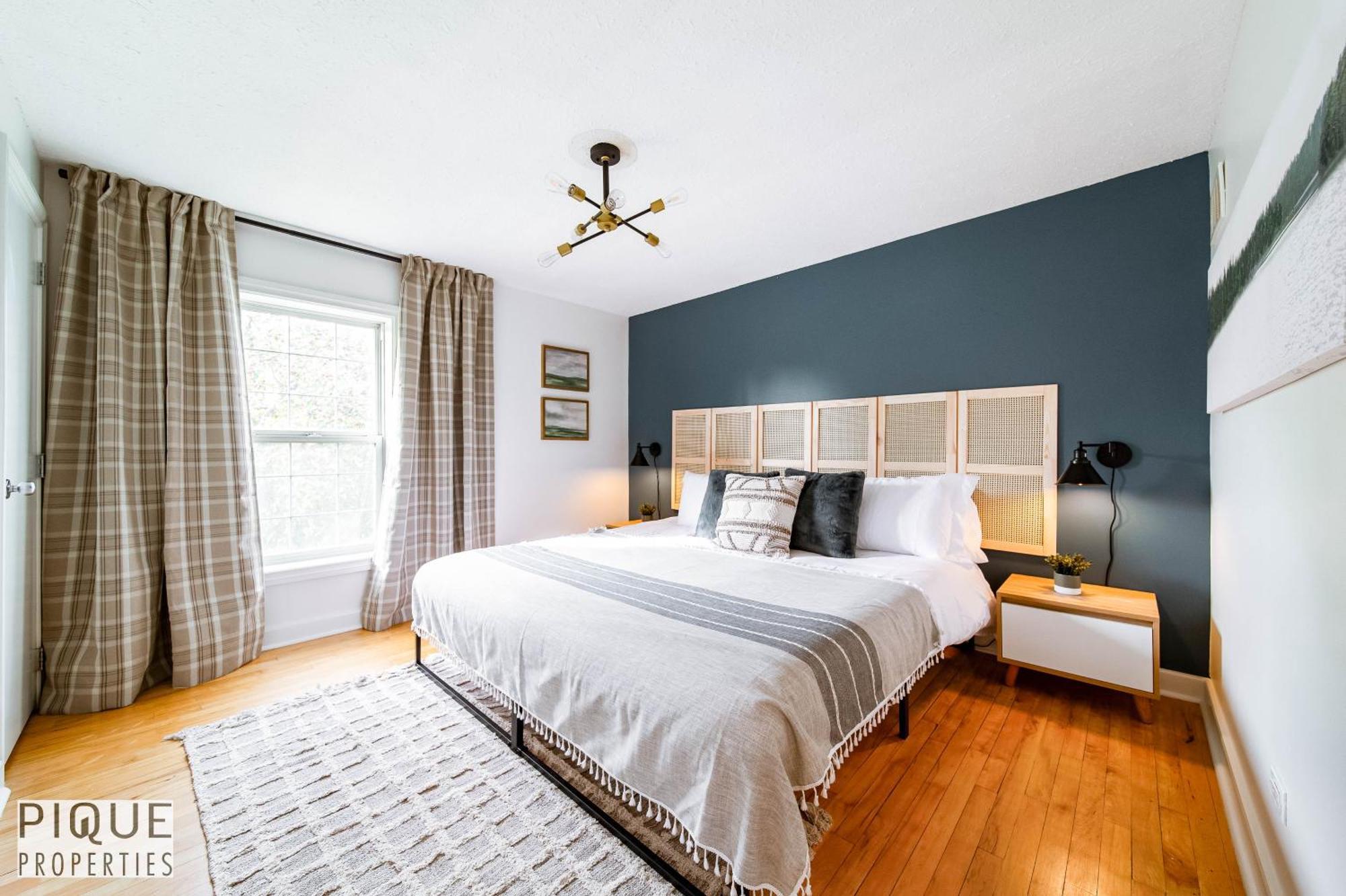 5 Bedroom Nordic Home, Pet Friendly, Garage, Wifi, Foosball! Holiday home *