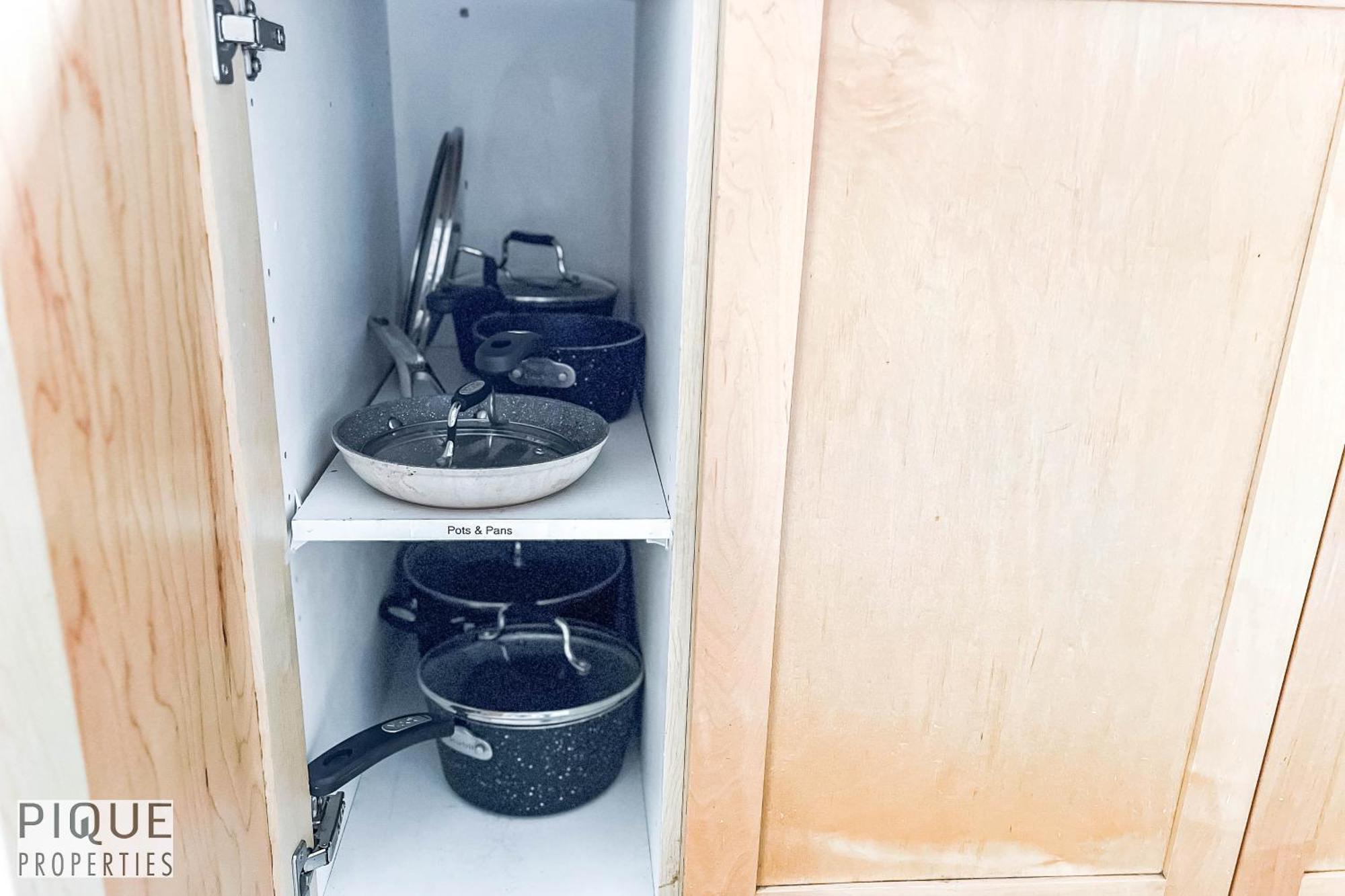 5 Bedroom Nordic Home, Pet Friendly, Garage, Wifi, Foosball! *
