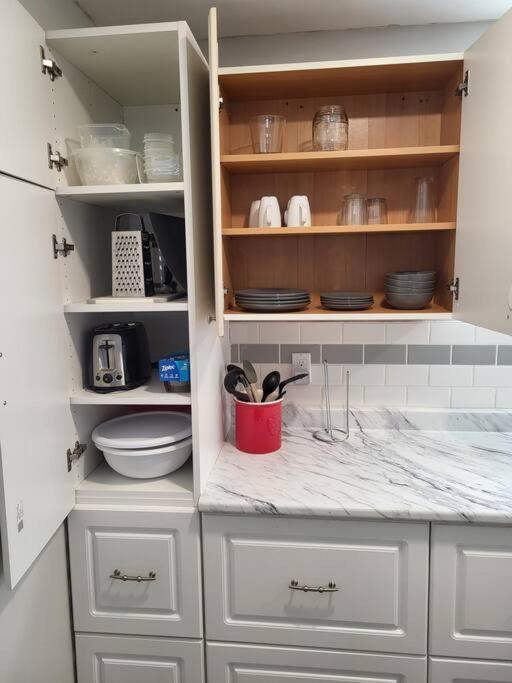 Practical-ly Apartment *