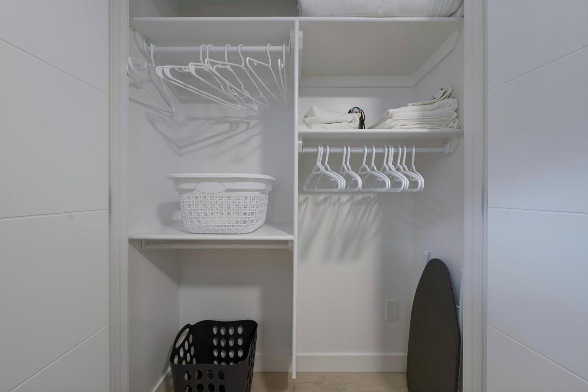 Apartment Modern Suite By Royal Alexandra Hospital L Free Parking Wifi Netflix