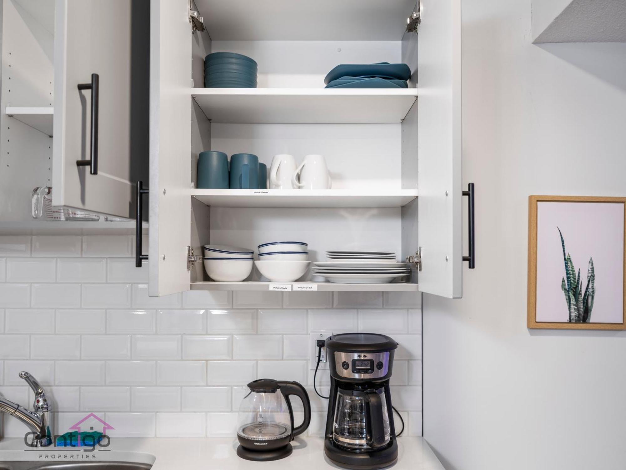Blissful Suite, Cozy, Wifi, Desk, Close To Wem Apartment *