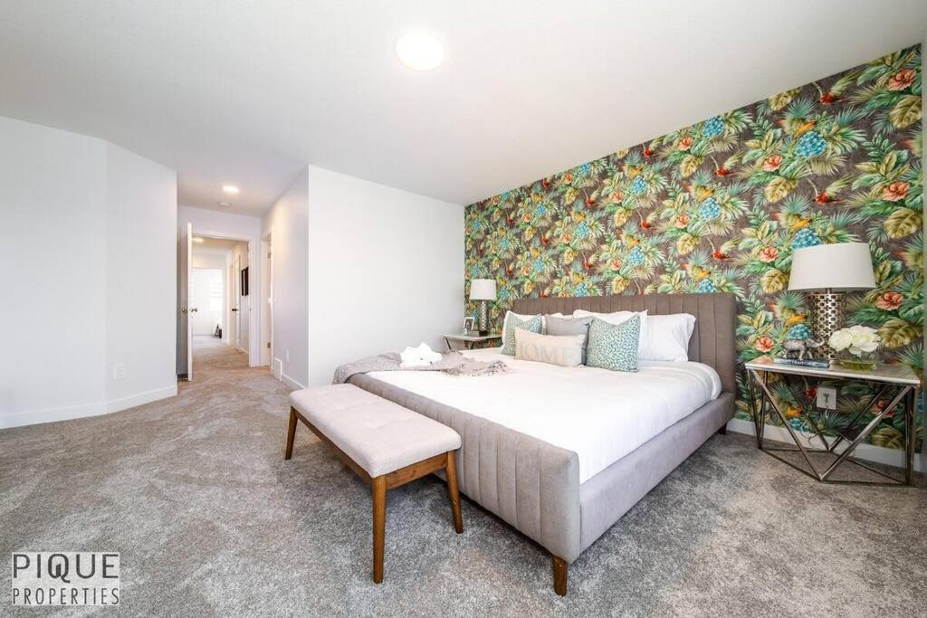 Apartment Modern Executive Home-sleeps12-kingbeds-fullhouse *