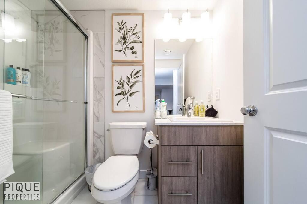 Apartment Modern Executive Home-sleeps12-kingbeds-fullhouse