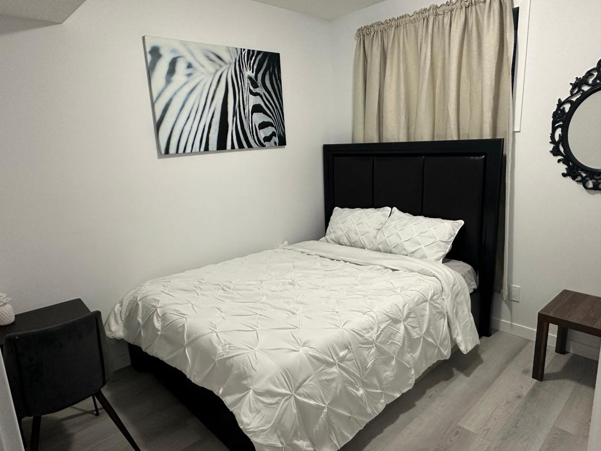 Apartment Muaysh Cozy Family - Londonderry Mall Edmonton