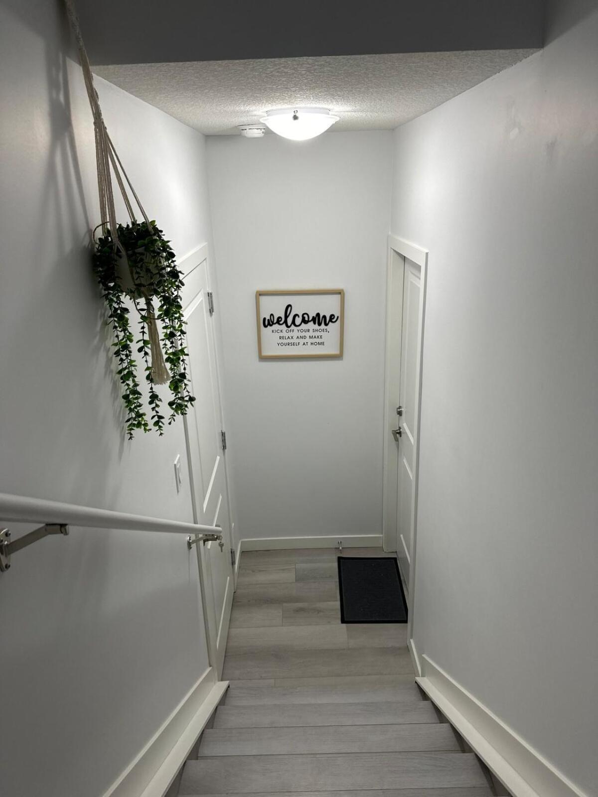 Apartment Muaysh Cozy Family - Londonderry Mall Edmonton