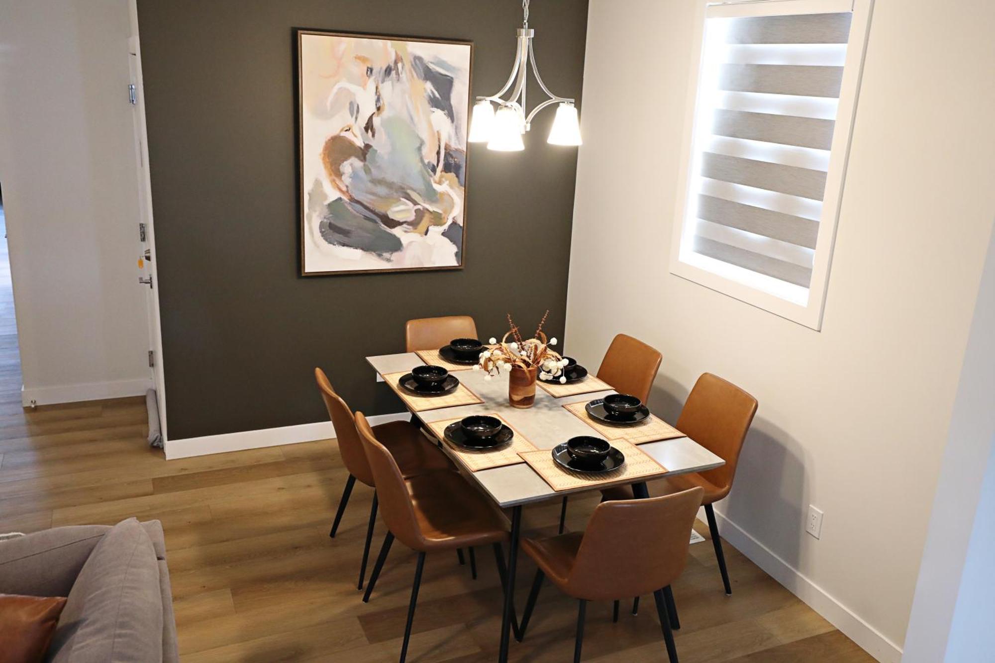 Holiday home Downtown 5 Bedroom,rogers,commonwealth,nait