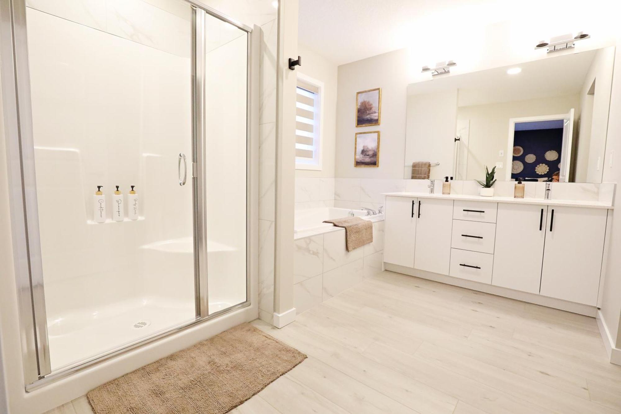 Edgemont Retreat, Groups, River Cree, Wem, Holiday home Edmonton