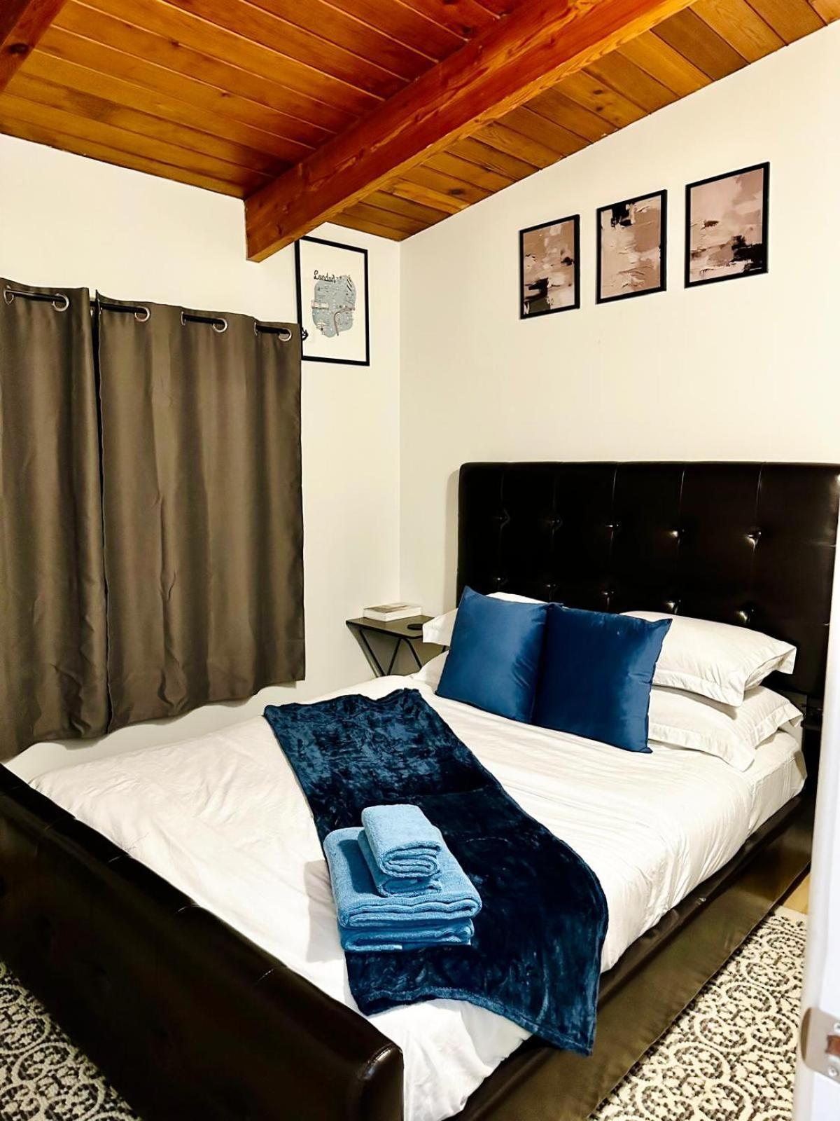 P&n Guest house Edmonton