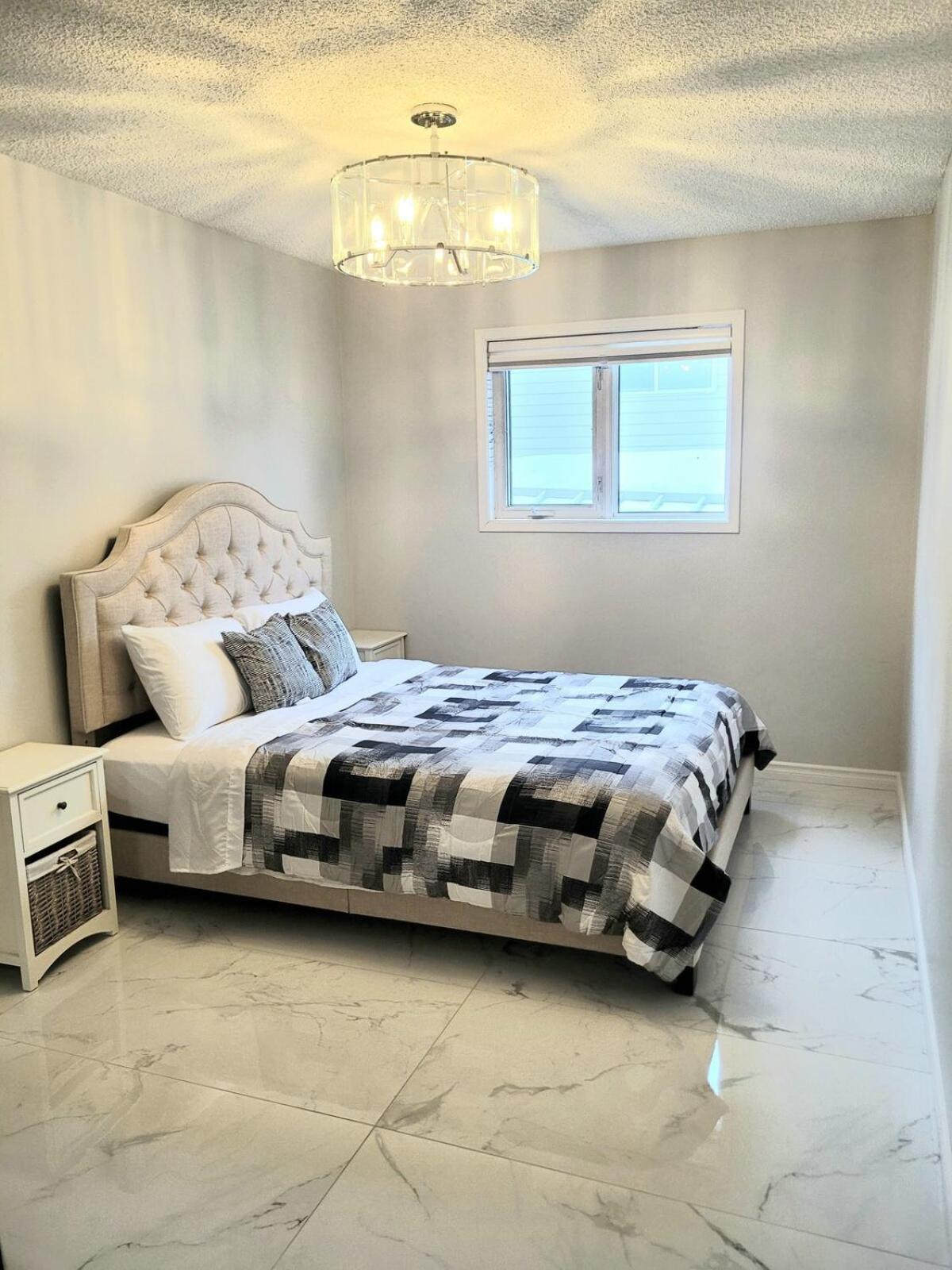 Million Dollars Home! Endless Luxury * Edmonton