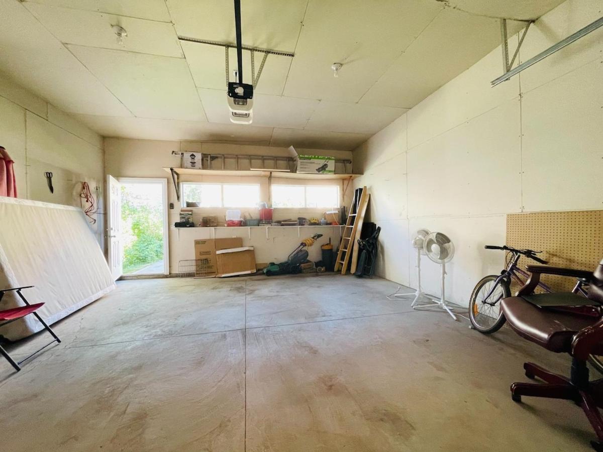 Spacious 6 Beds 3 Baths In Wifi Parking Ac Apartment *