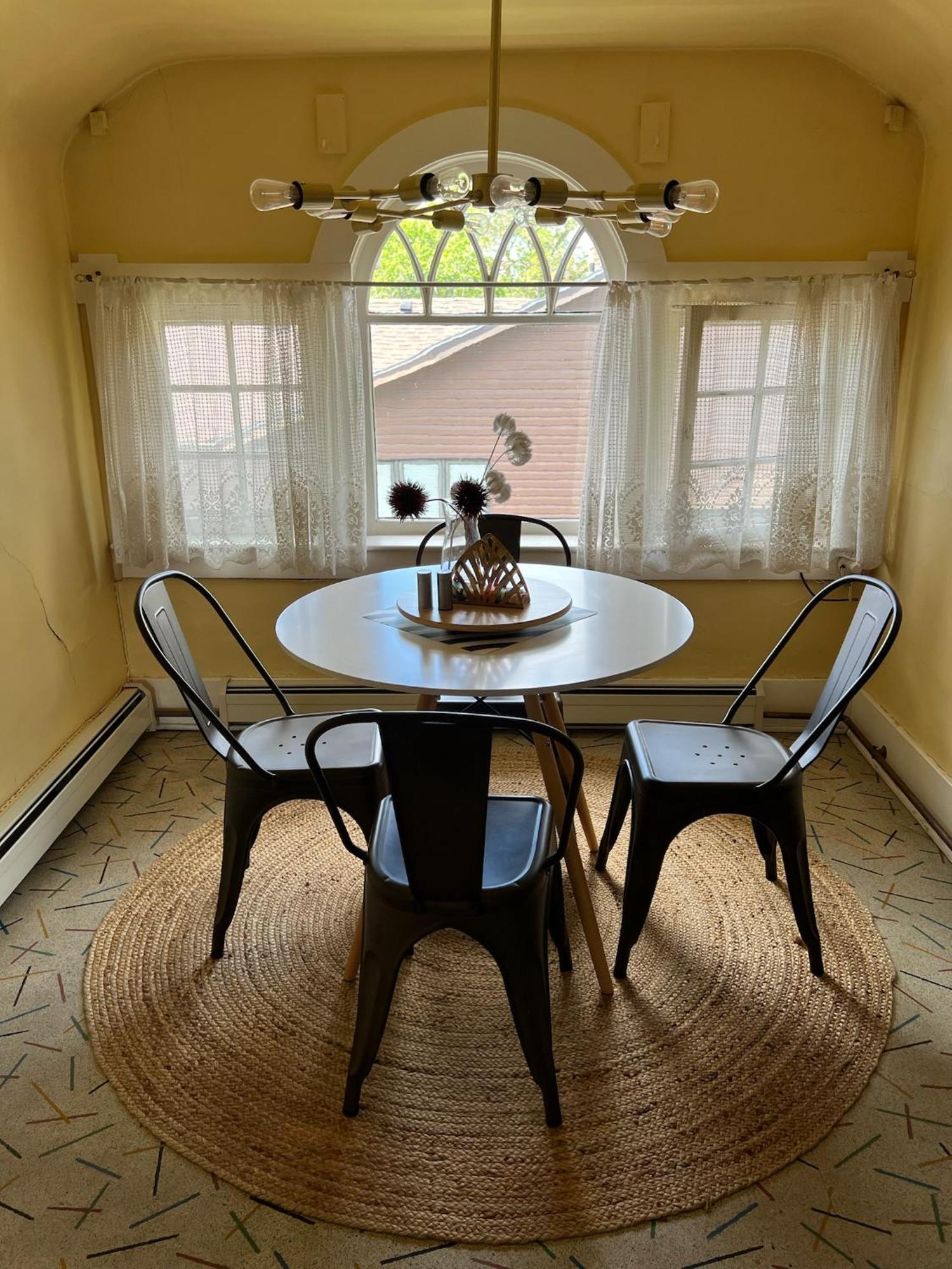 Holiday home Historic Hideaway 1912 Mansion Loft With Timeless Character