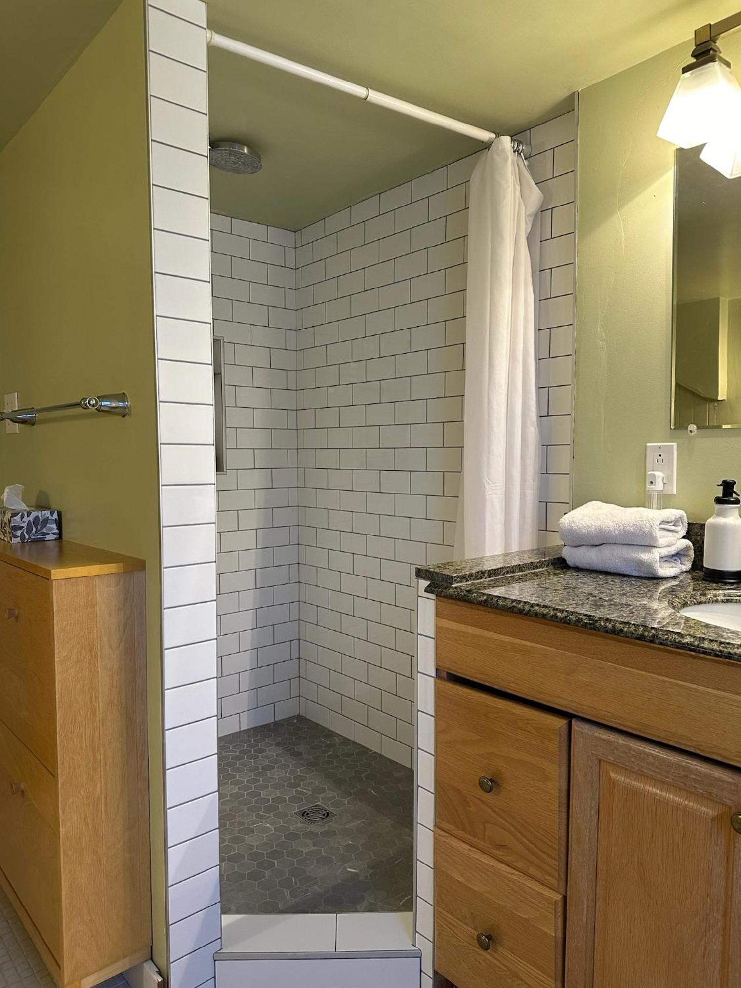 Historic Hideaway 1912 Mansion Loft With Timeless Character Edmonton