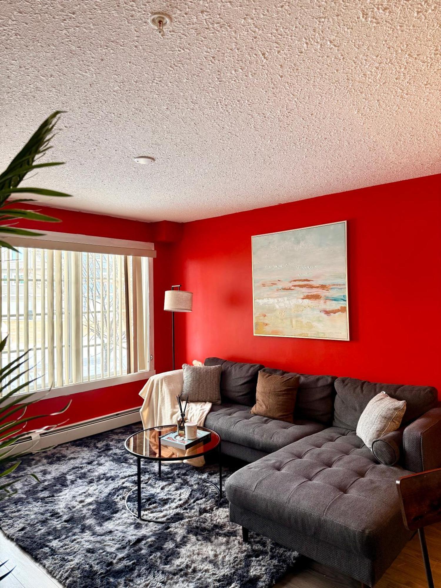 1bed Highrise Orange House, Clearview Area, Recreation Center Edmonton