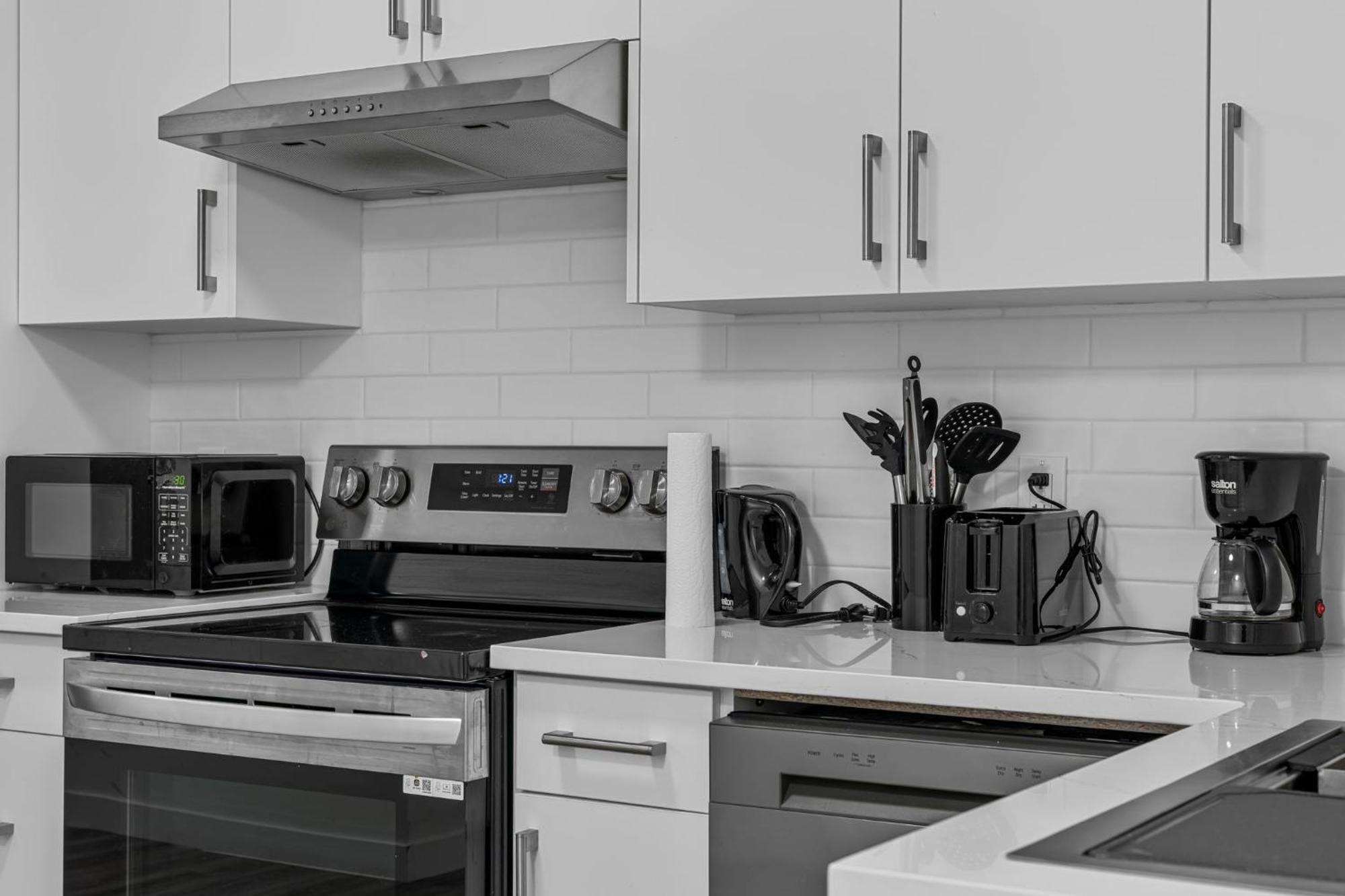 Apartment Urban Enclave *