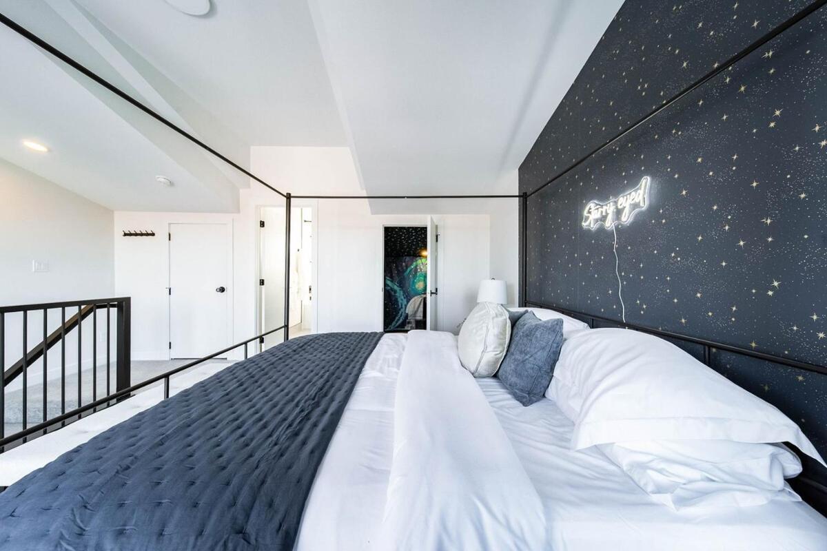 New-starry Nights Escape-king Bed-kids Secret Rm! Edmonton