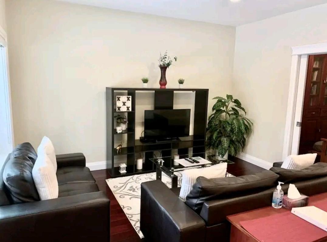 Spacious 6 Beds 3 Baths In Wifi Parking Ac Apartment