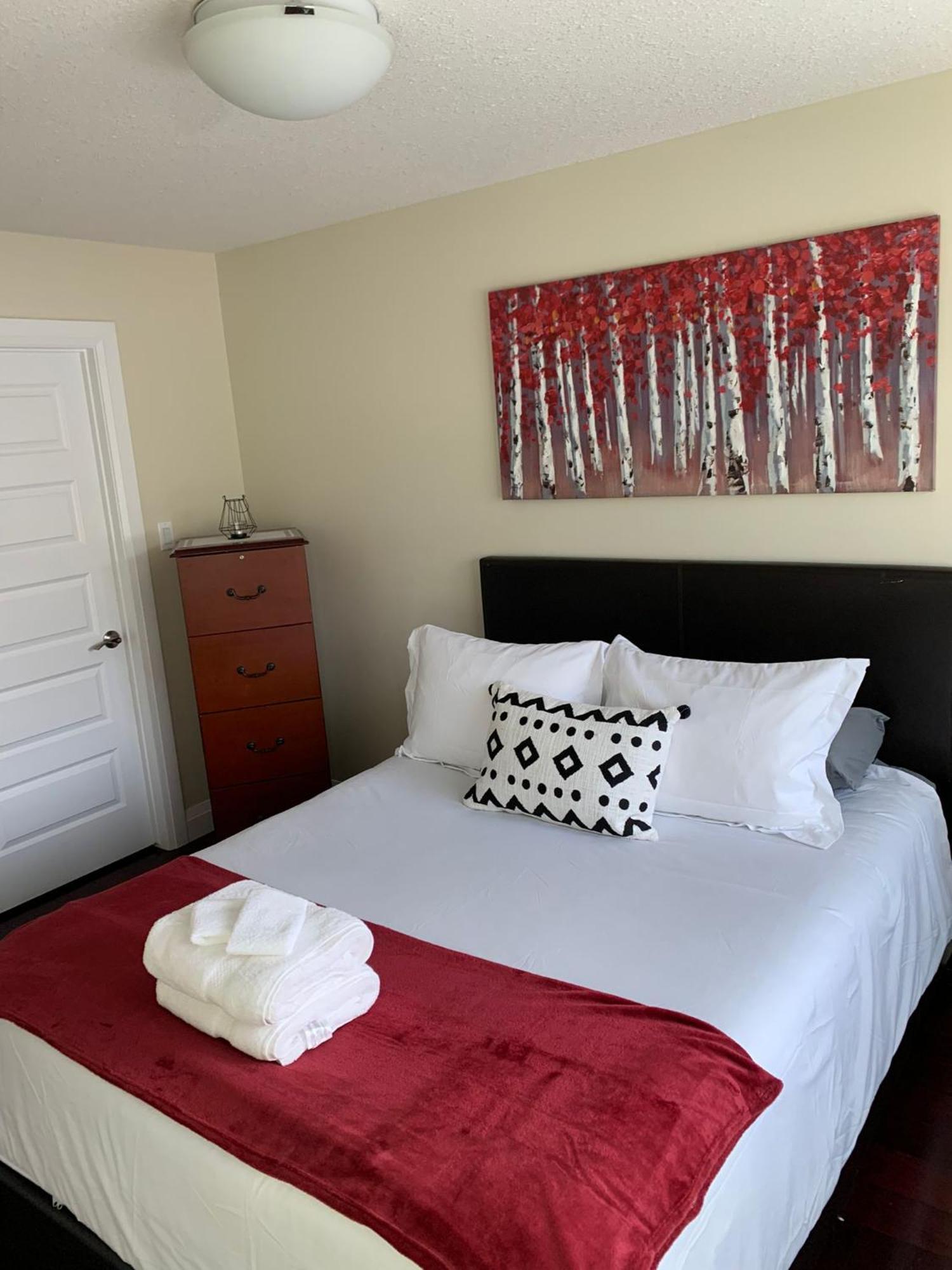 Apartment Spacious 6 Beds 3 Baths In Wifi Parking Ac