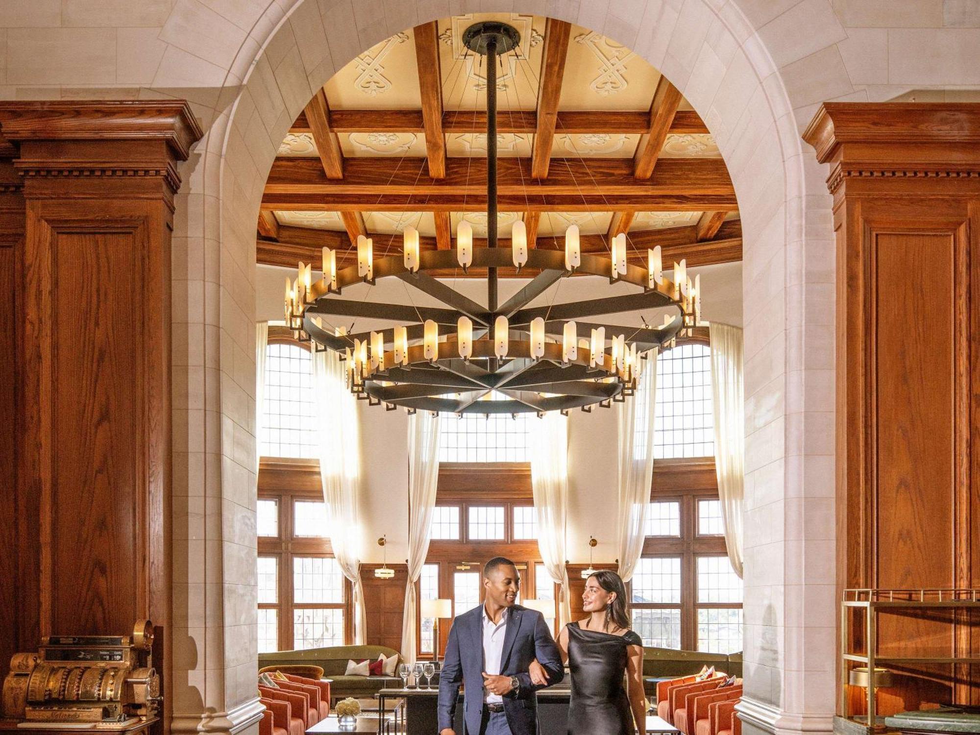 Fairmont Macdonald Hotel