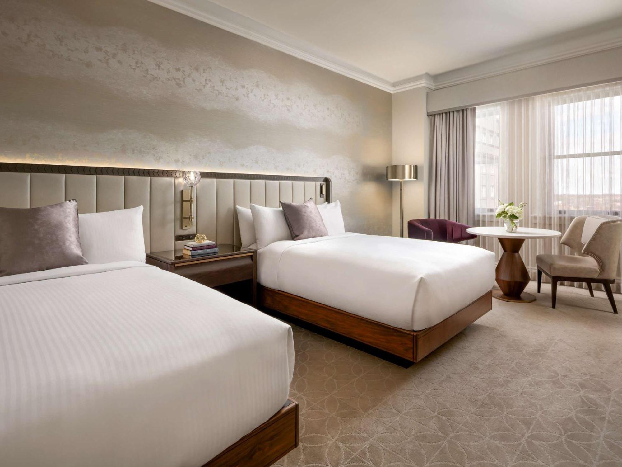 Fairmont Macdonald 4*