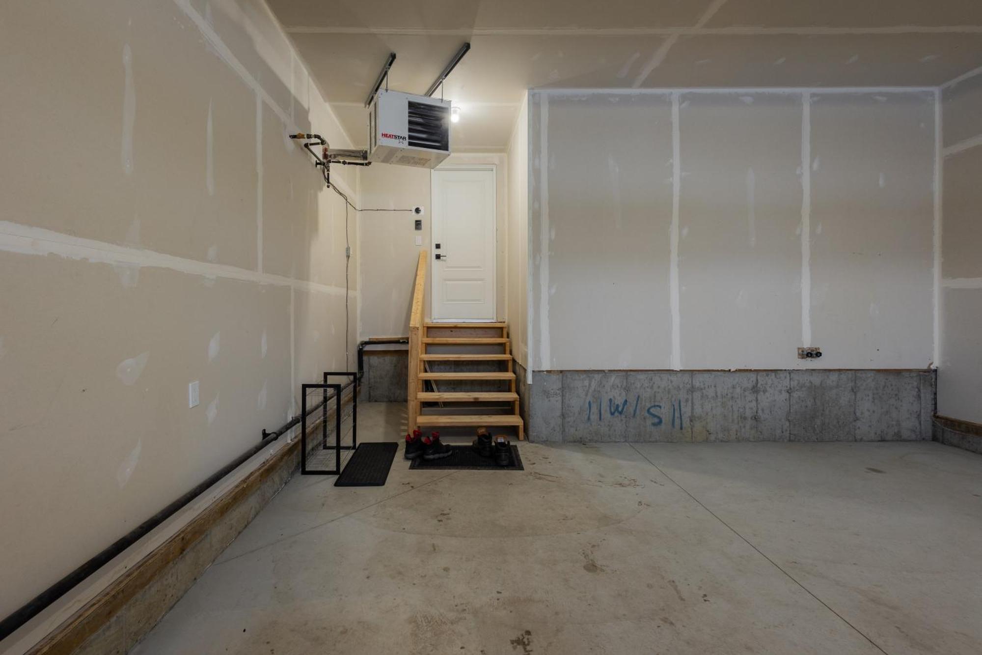 Spacious & Convenient Big House *
