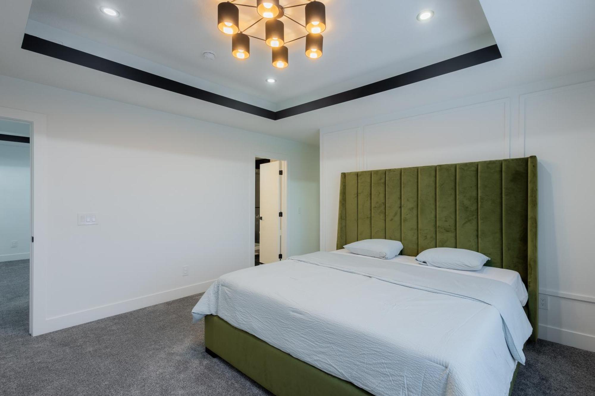 Spacious & Convenient Big House Villa