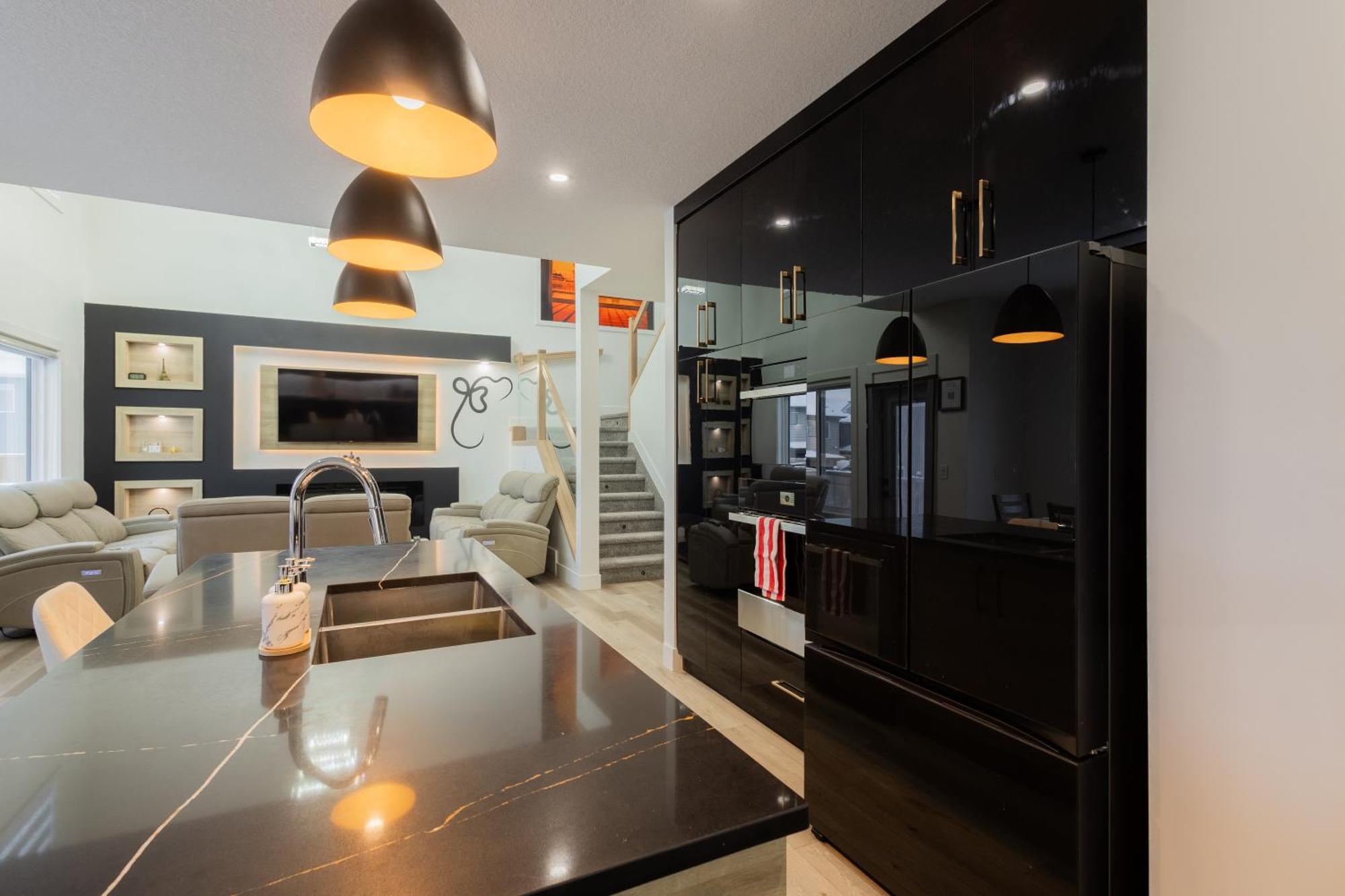 Spacious & Convenient Big House Villa