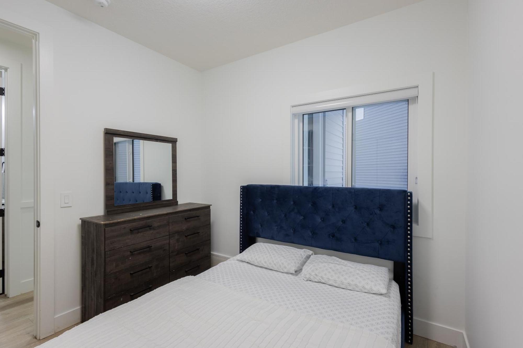 Spacious & Convenient Big House Villa *