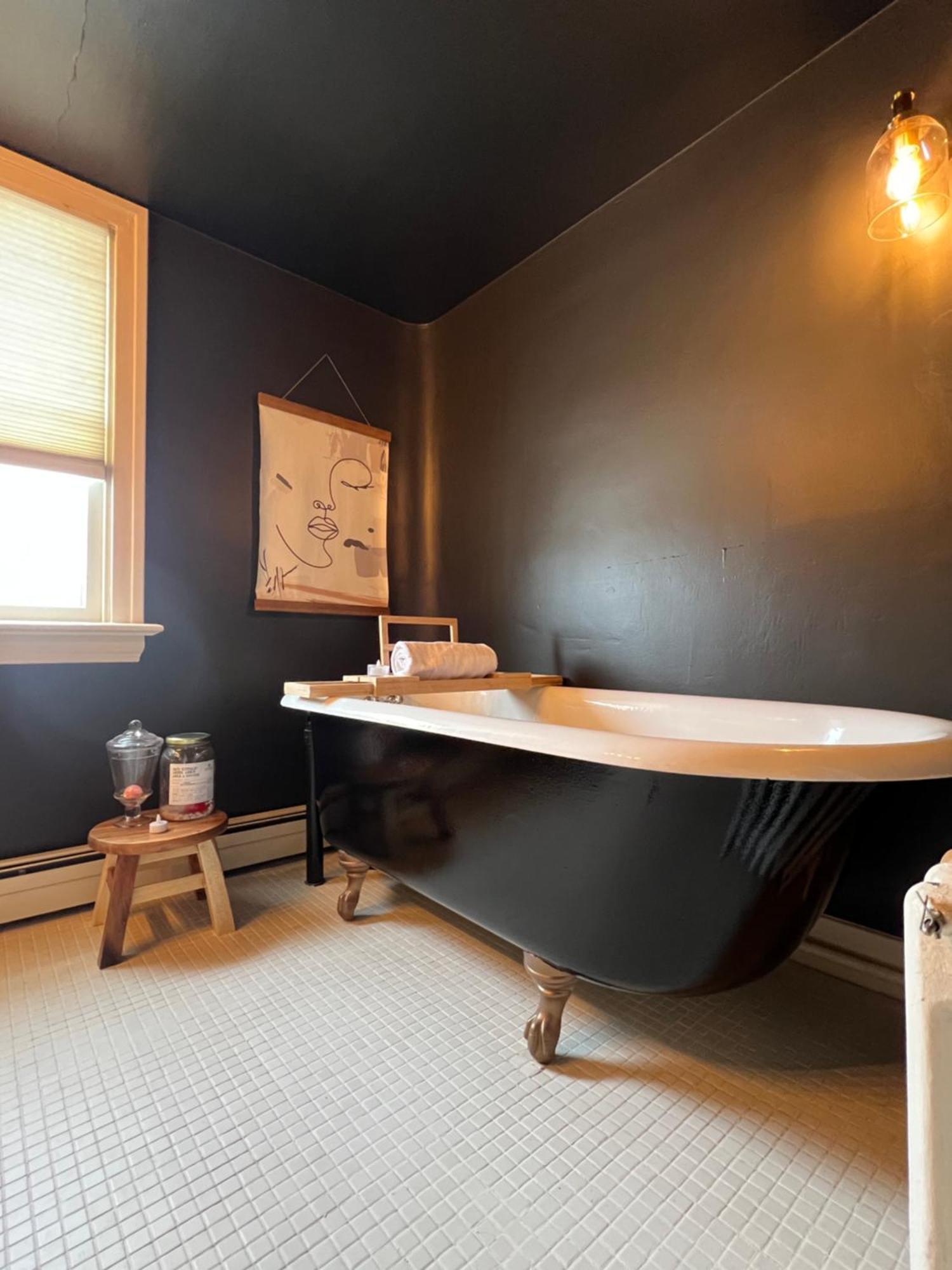 Historic Hideaway 1912 Mansion Loft With Timeless Character Holiday home *
