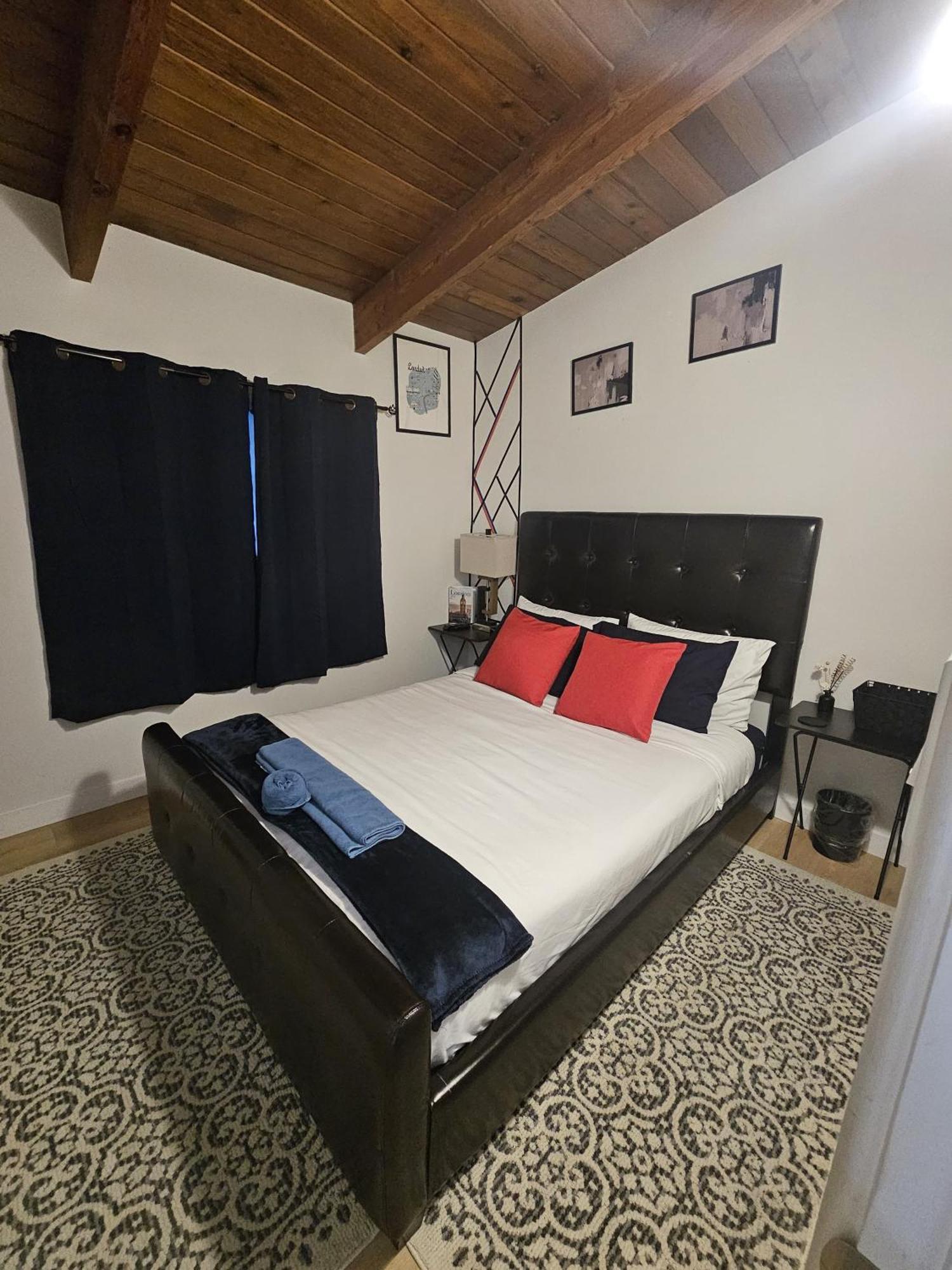 Guest house P&n Edmonton