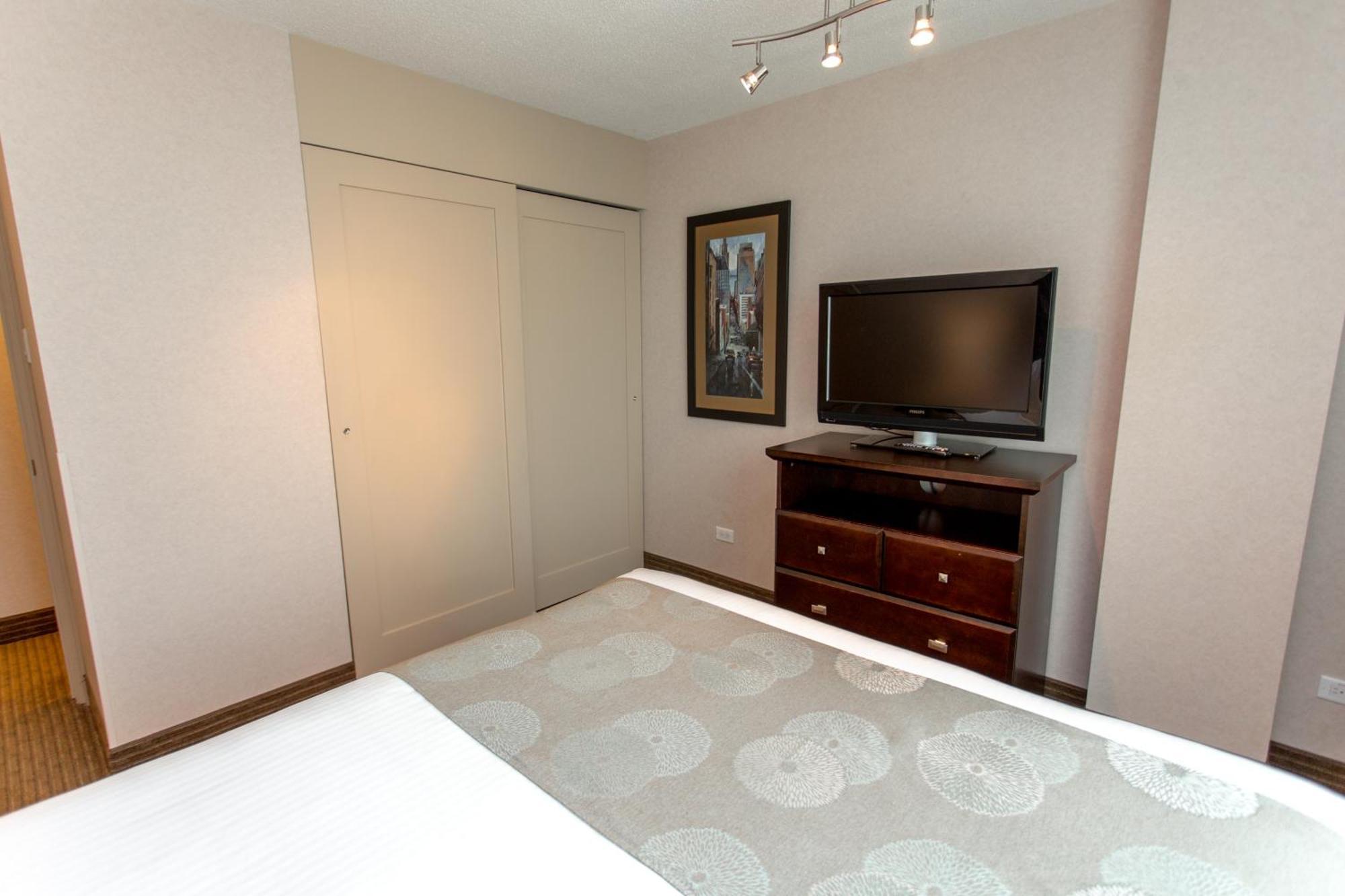 Hotel Campus Tower Edmonton