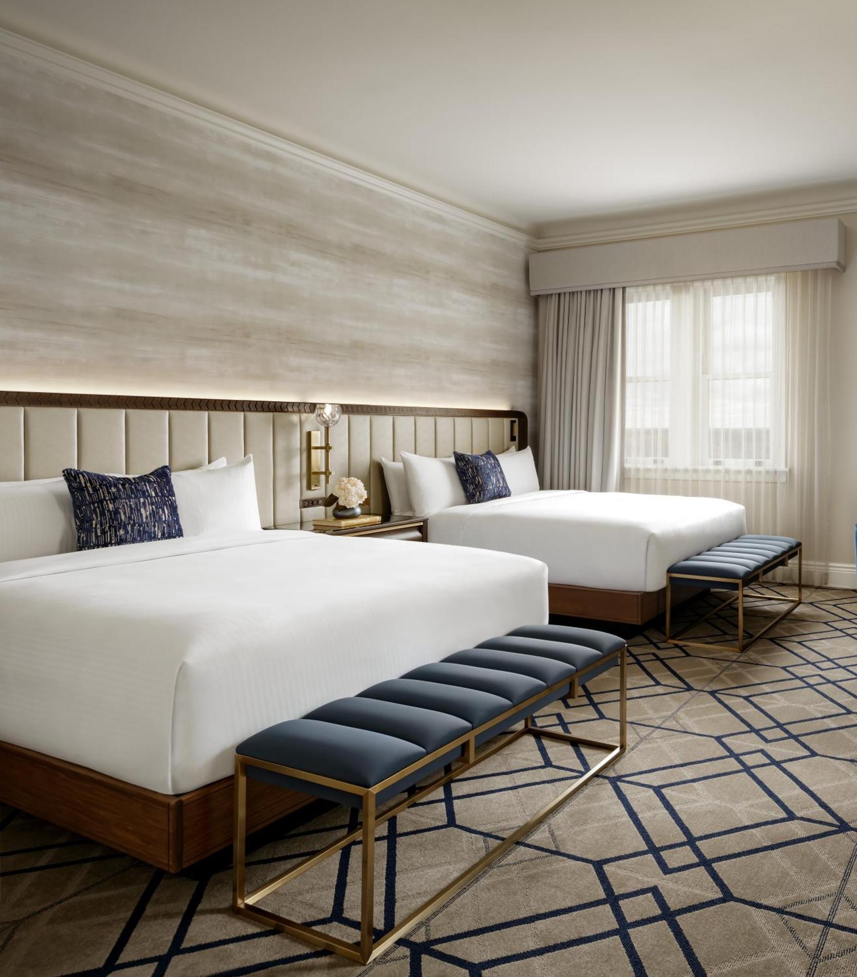 Hotel Fairmont Macdonald 4*