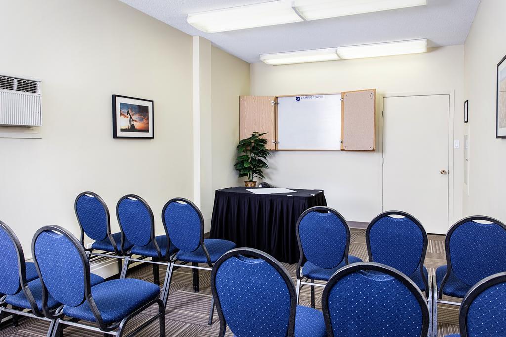 Campus Tower Hotel Edmonton