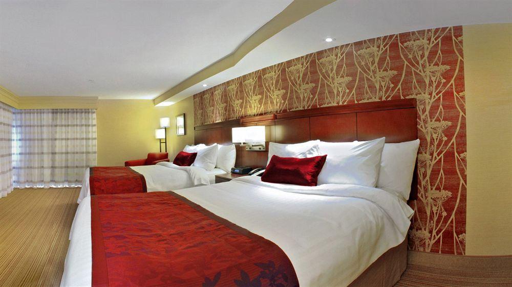 Courtyard By Marriott West 3* Edmonton