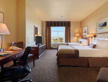 Wingate By Wyndham - West Hotel Edmonton