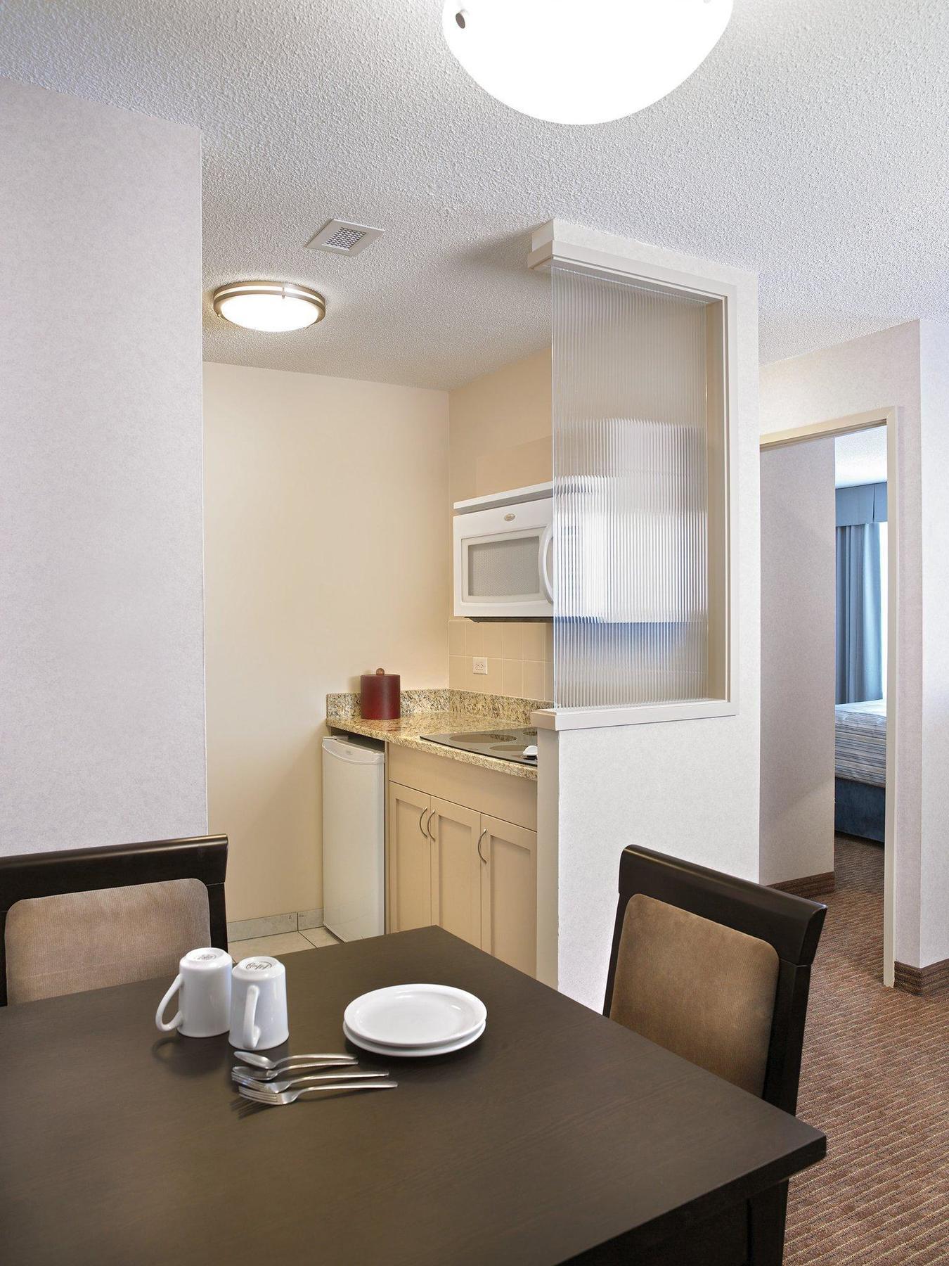 Campus Tower 3* Edmonton