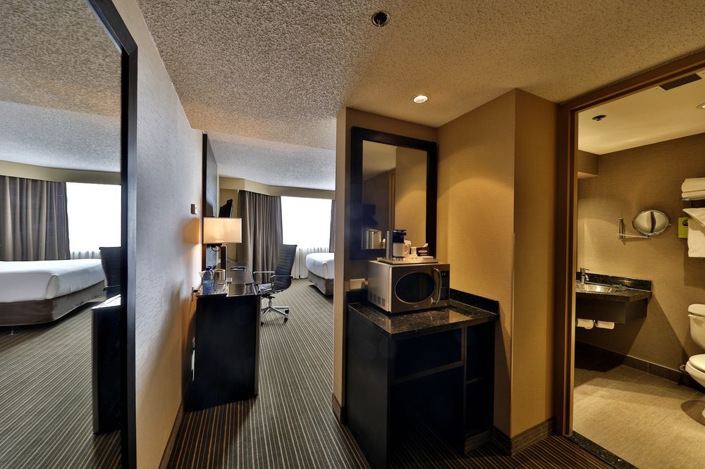 & Convention Center Hotel 3*