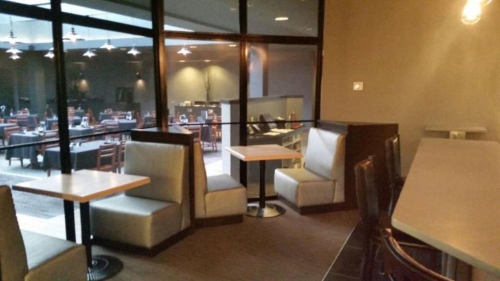 Four Points By Sheraton South Hotel Edmonton