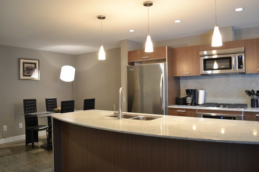 Hotel Princeton Executive Suites - Century Park Edmonton
