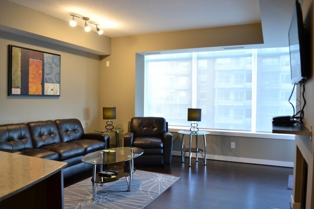 Hotel Princeton Executive Suites - Century Park Edmonton