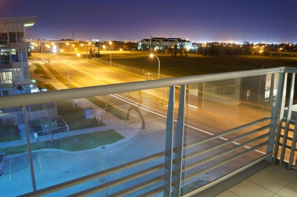 Princeton Executive Suites - Century Park Hotel Edmonton