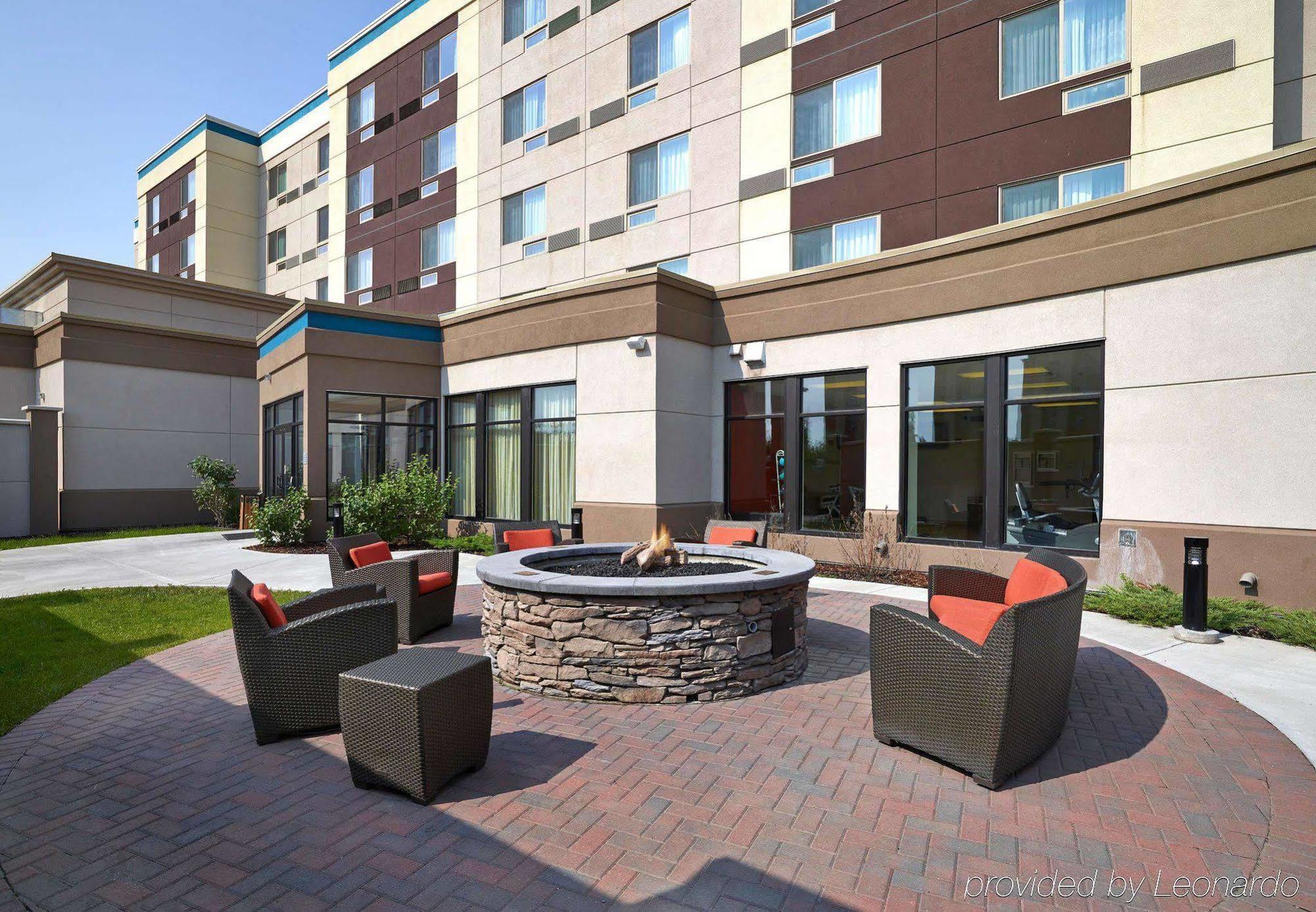 Hotel Courtyard By Marriott West 3*