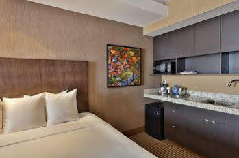 & Convention Center 3*